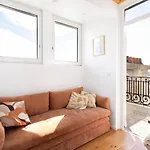 Wehost - Studio With Eiffel Tower View In Heart Of 7E Arrondissement