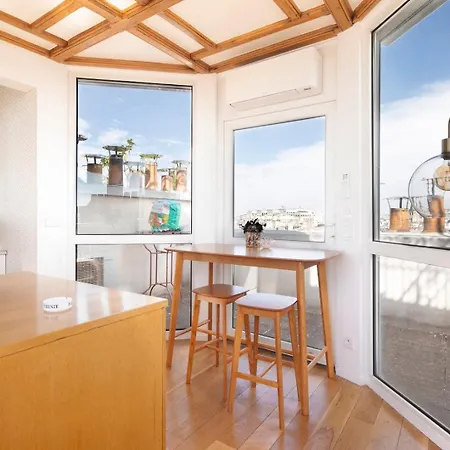 Wehost - With Eiffel Tower View In Heart Of 7e Arrondissement Appartamento