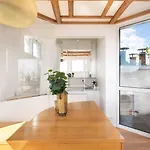 Wehost - Studio With Eiffel Tower View In Heart Of 7E Arrondissement